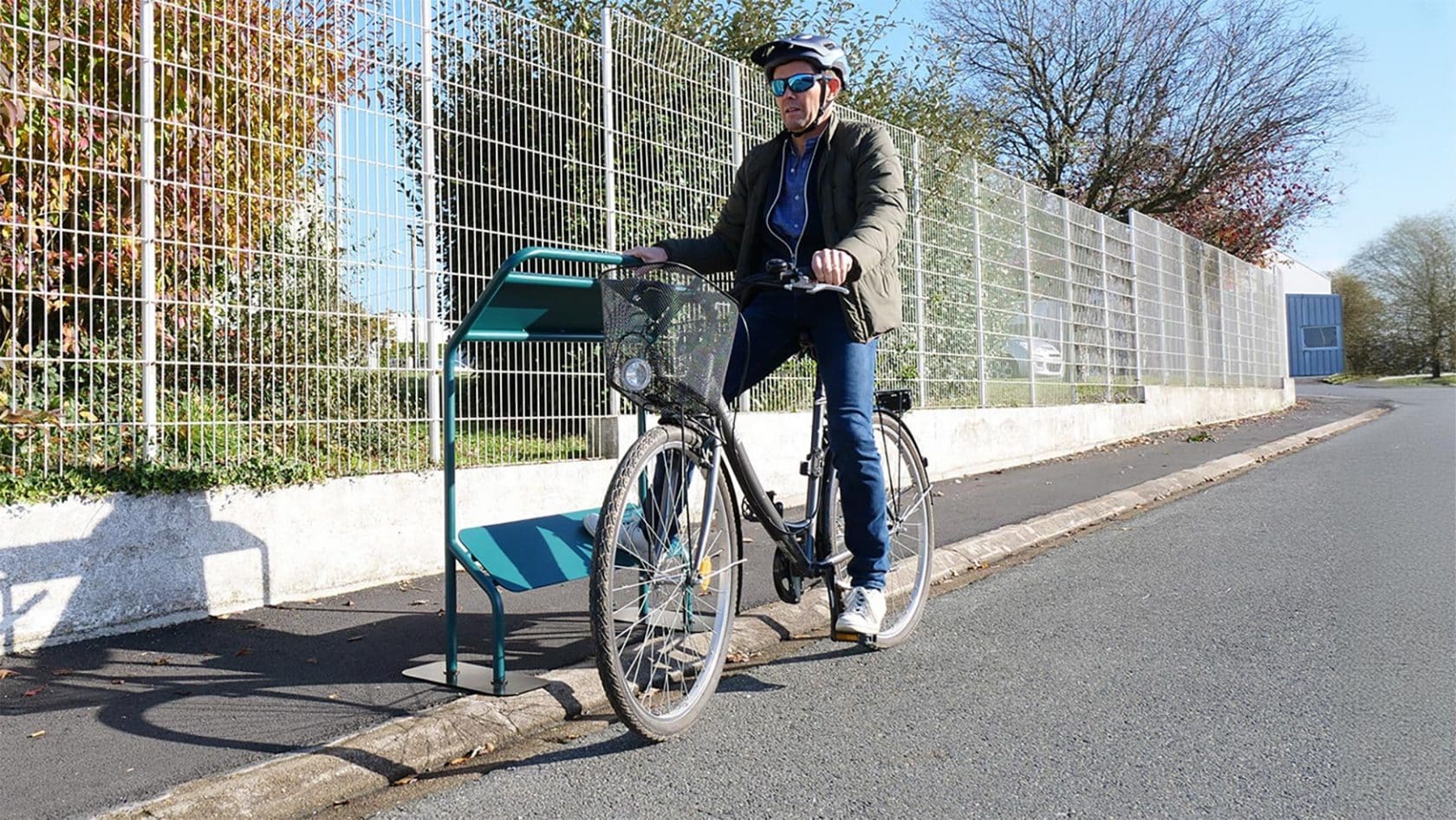 Repose pied pour vélo - mobilier urbain